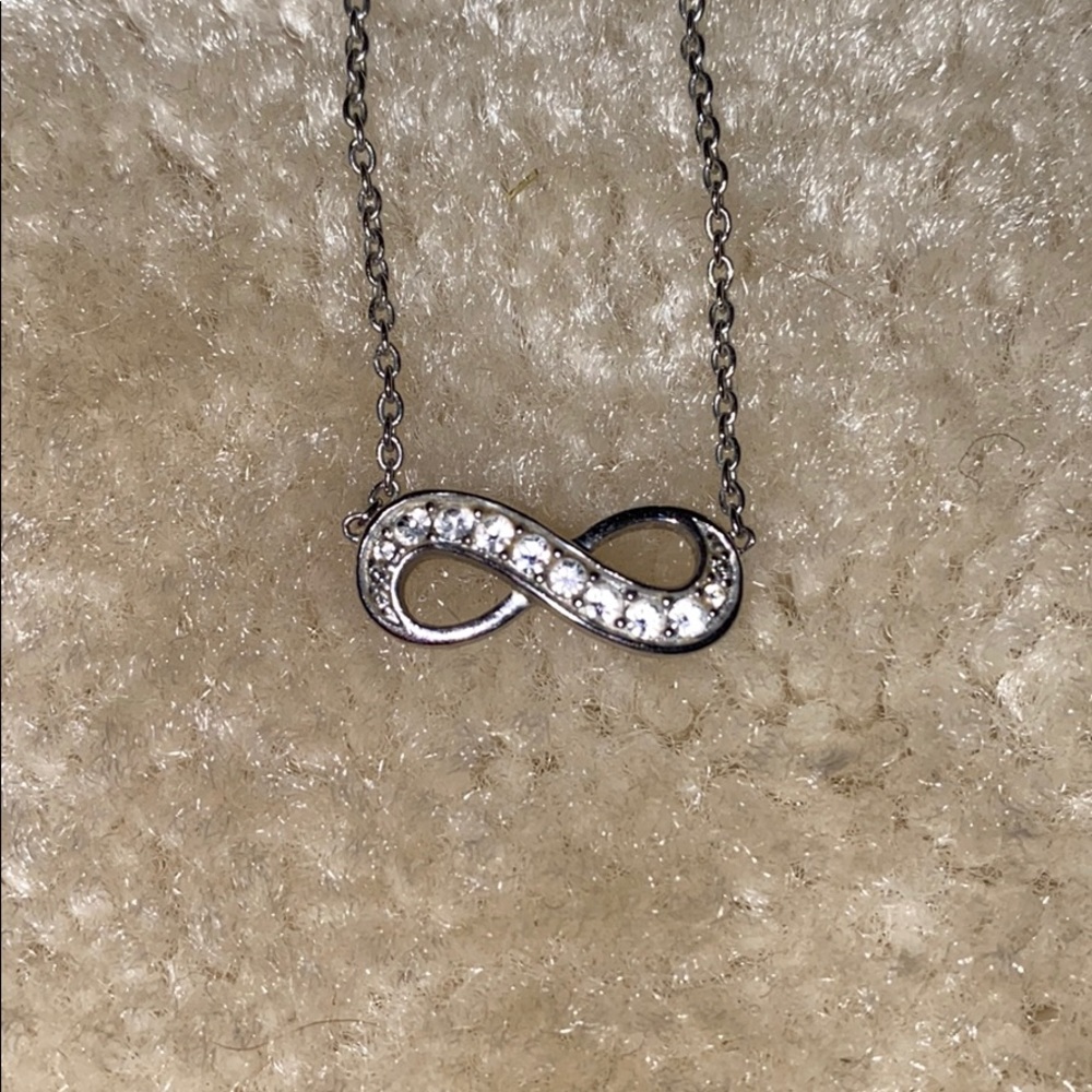 Infinity Neckless - image 1